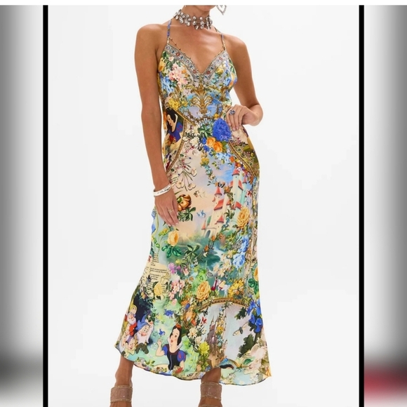 Dresses & Skirts - SALE!!! Gorgeous Silk Dress